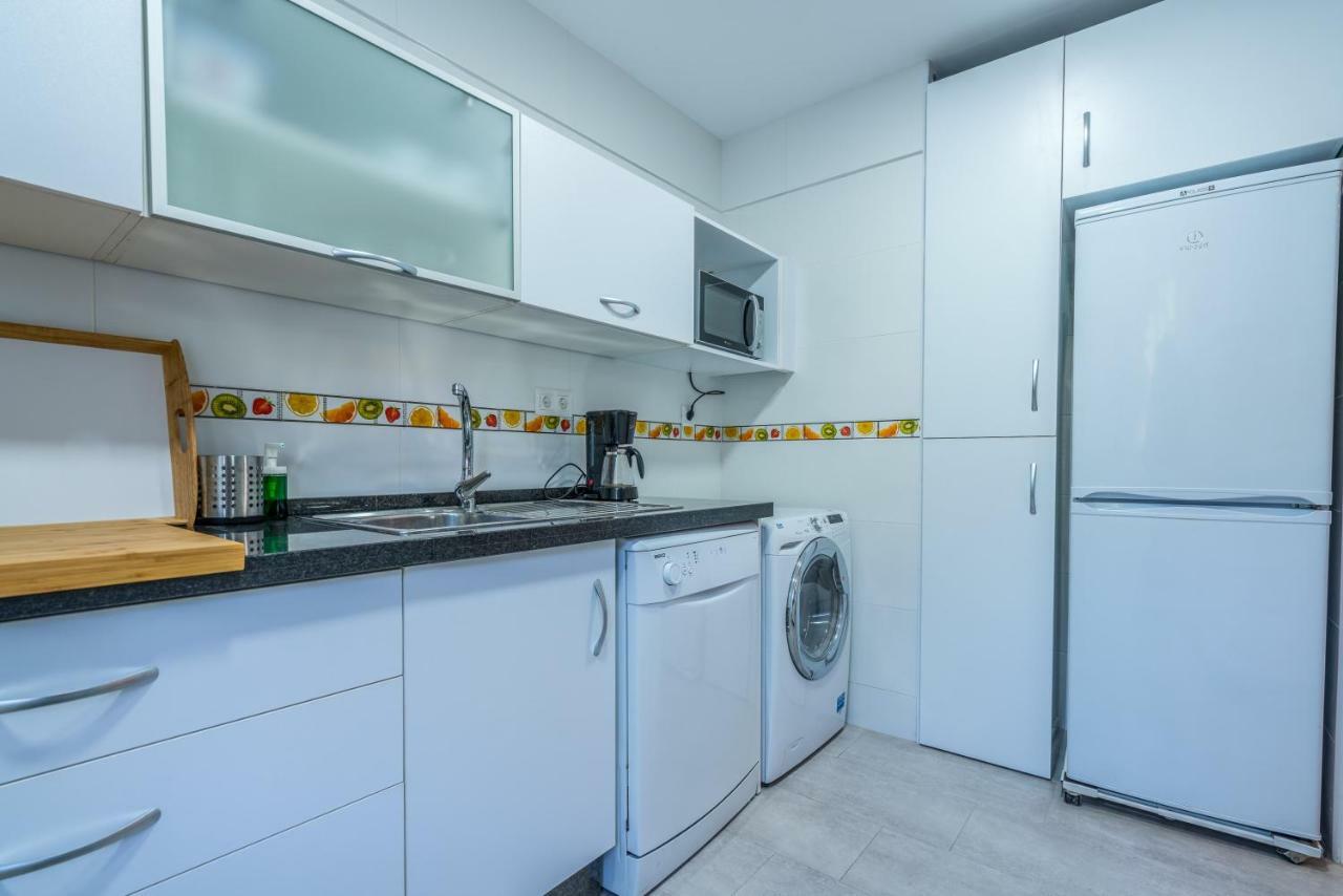 Apartment Calle Marcos Zapata 20 *